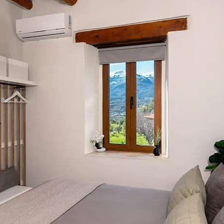 Stone Halepa With Panoramic View. Villa Neon Khorion (Chania)