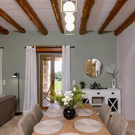 Stone Halepa With Panoramic View. Villa Neon Khorion (Chania)