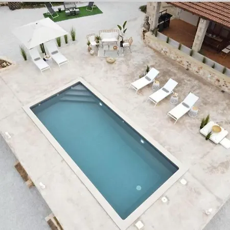 Villa Stone Halepa With Panoramic View. Neon Khorion (Chania)